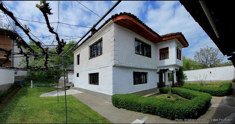 Bujtina Zhaveli Bed & Breakfast Gjakova Екстериор снимка